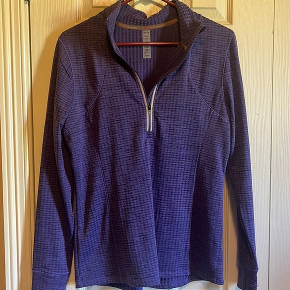 Pullover - Picture 1 of 3